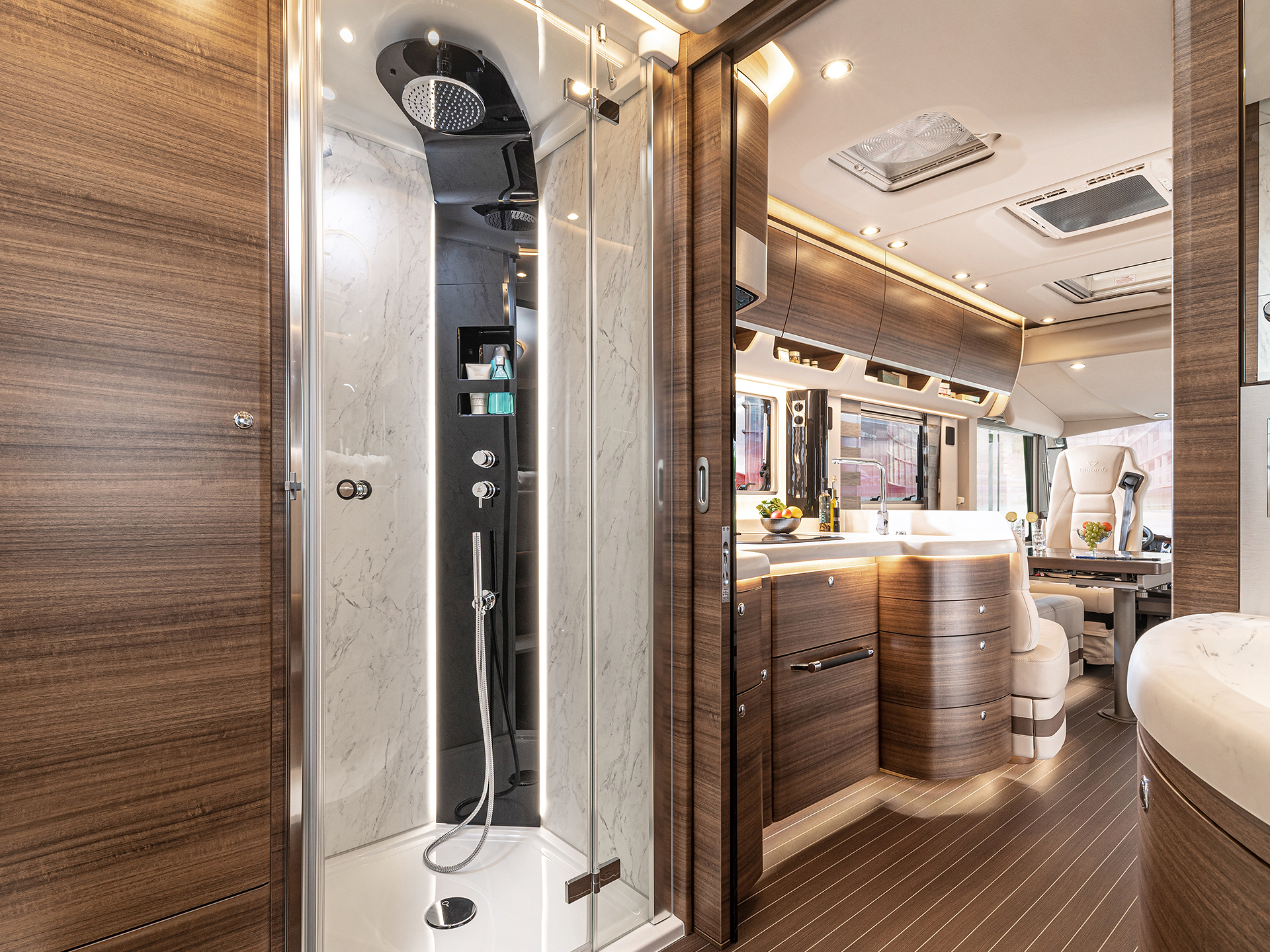 Das vollausgestattete Bad im Concorde Liner.